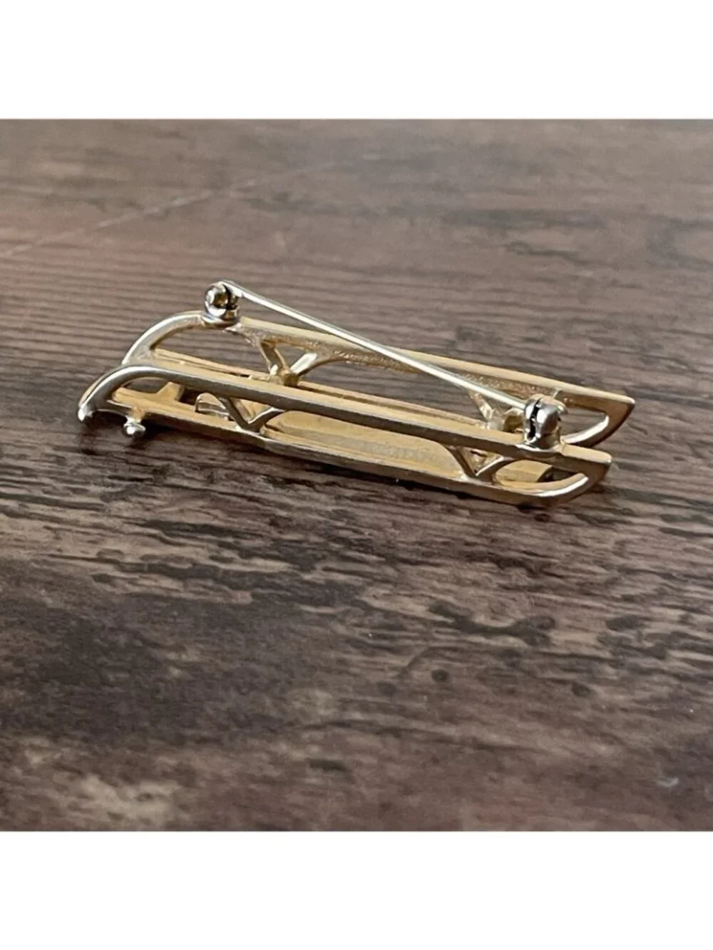 Vintage Winter Sled Brooch Gold Tone Novelty 2